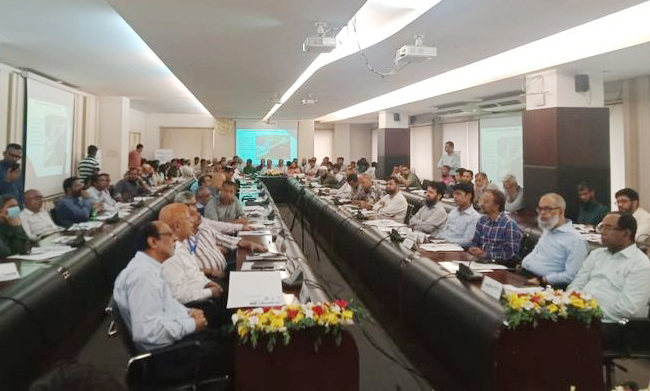 মেগা প্রকল্প বাস্তবায়নে প্রকৌশলীদের নেতৃত্ব দিতে হবে-আইইবির সেমিনারে বক্তারা
